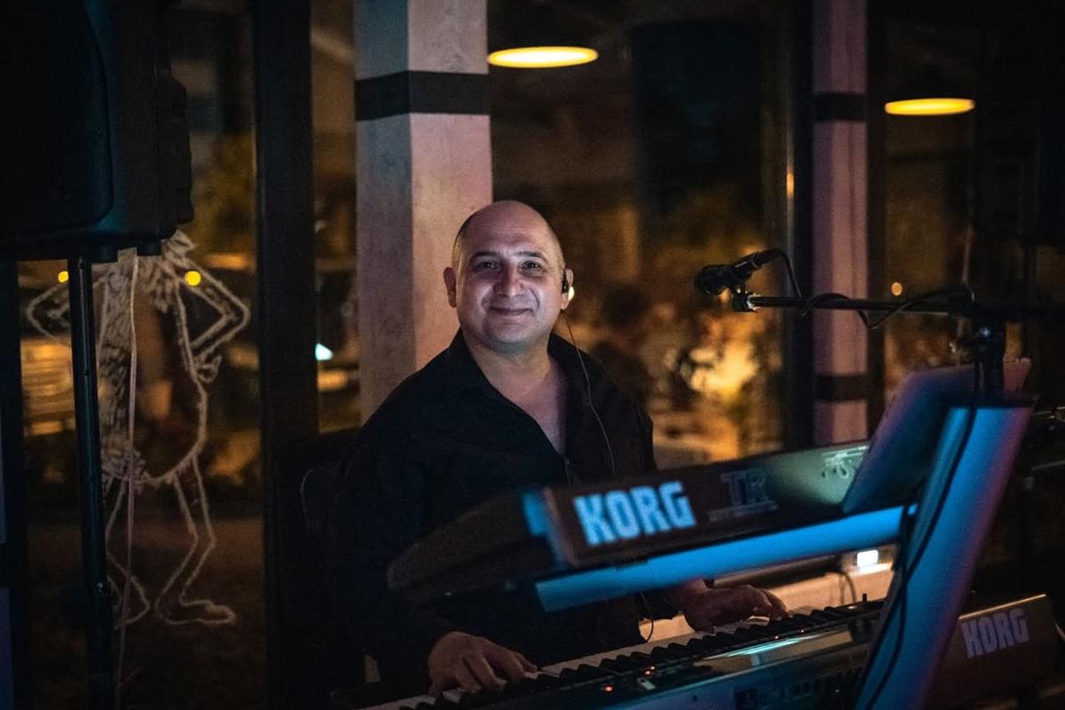 Darius band 3 (Copy)